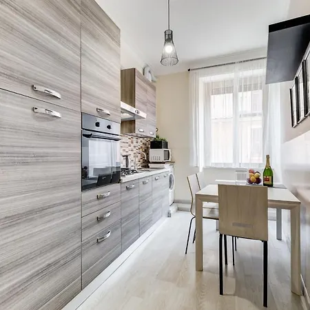 アパート Bdc - Prestige 3bdr 3bath In Monti District *