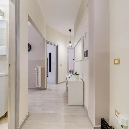 Bdc - Prestige 3bdr 3bath In Monti District *