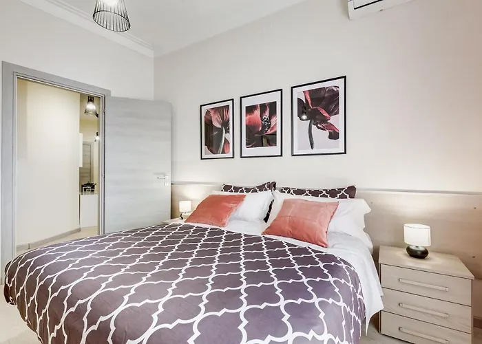 Bdc - Prestige 3bdr 3bath In Monti District Apartment Rome