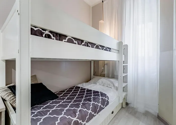 Bdc - Prestige 3bdr 3bath In Monti District Apartment Rome