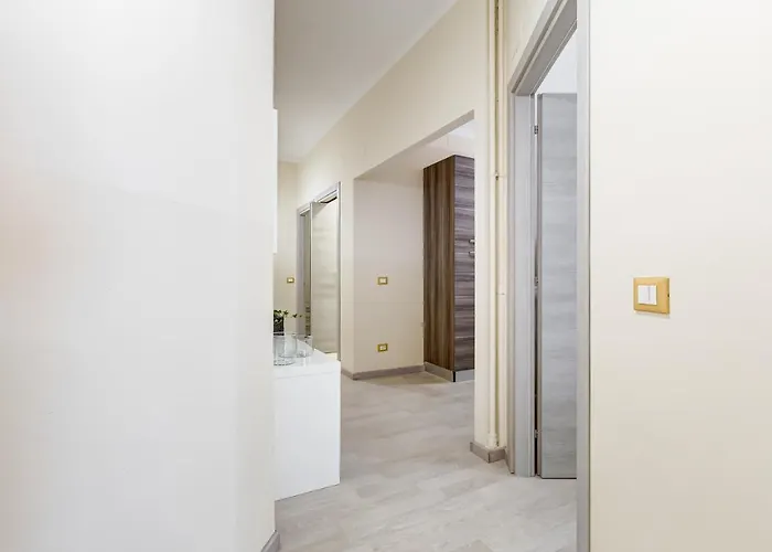 Bdc - Prestige 3bdr 3bath In Monti District Apartment