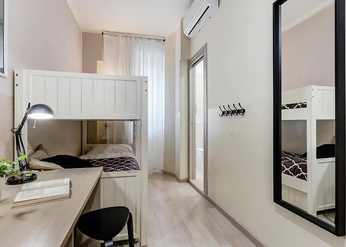 Bdc - Prestige 3bdr 3bath In Monti District * Rome