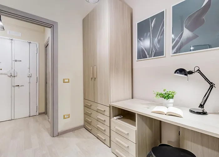 Bdc - Prestige 3bdr 3bath In Monti District Apartment Rome