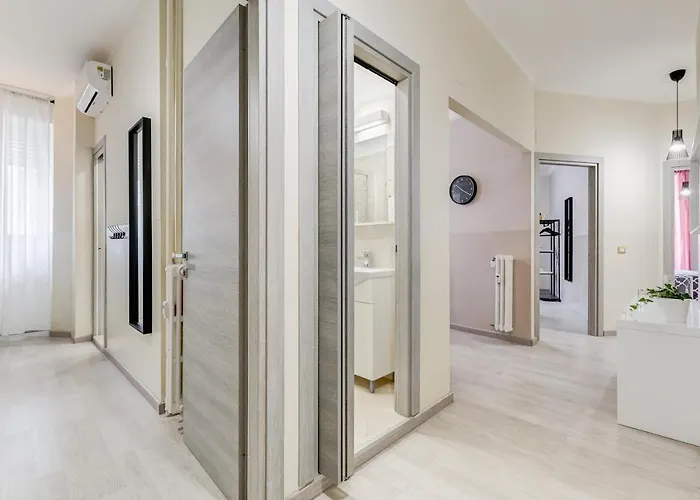Bdc - Prestige 3bdr 3bath In Monti District Apartment Rome