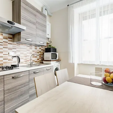 Bdc - Prestige 3bdr 3bath In Monti District Apartment *