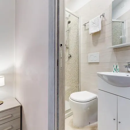 Apartment Bdc - Prestige 3bdr 3bath In Monti District