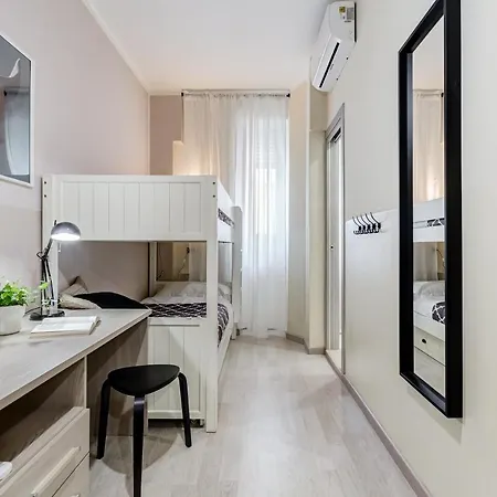 Bdc - Prestige 3bdr 3bath In Monti District Rome